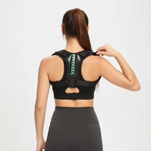 Pose 4 - Ajustando a alça